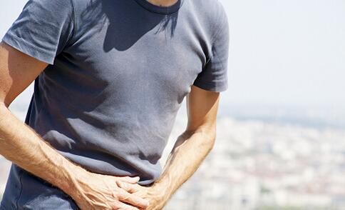 男人腰疼是怎么回事?要小心前列腺！